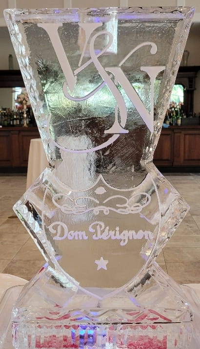 Elegant monogram ice sculpture with intertwined N initials
