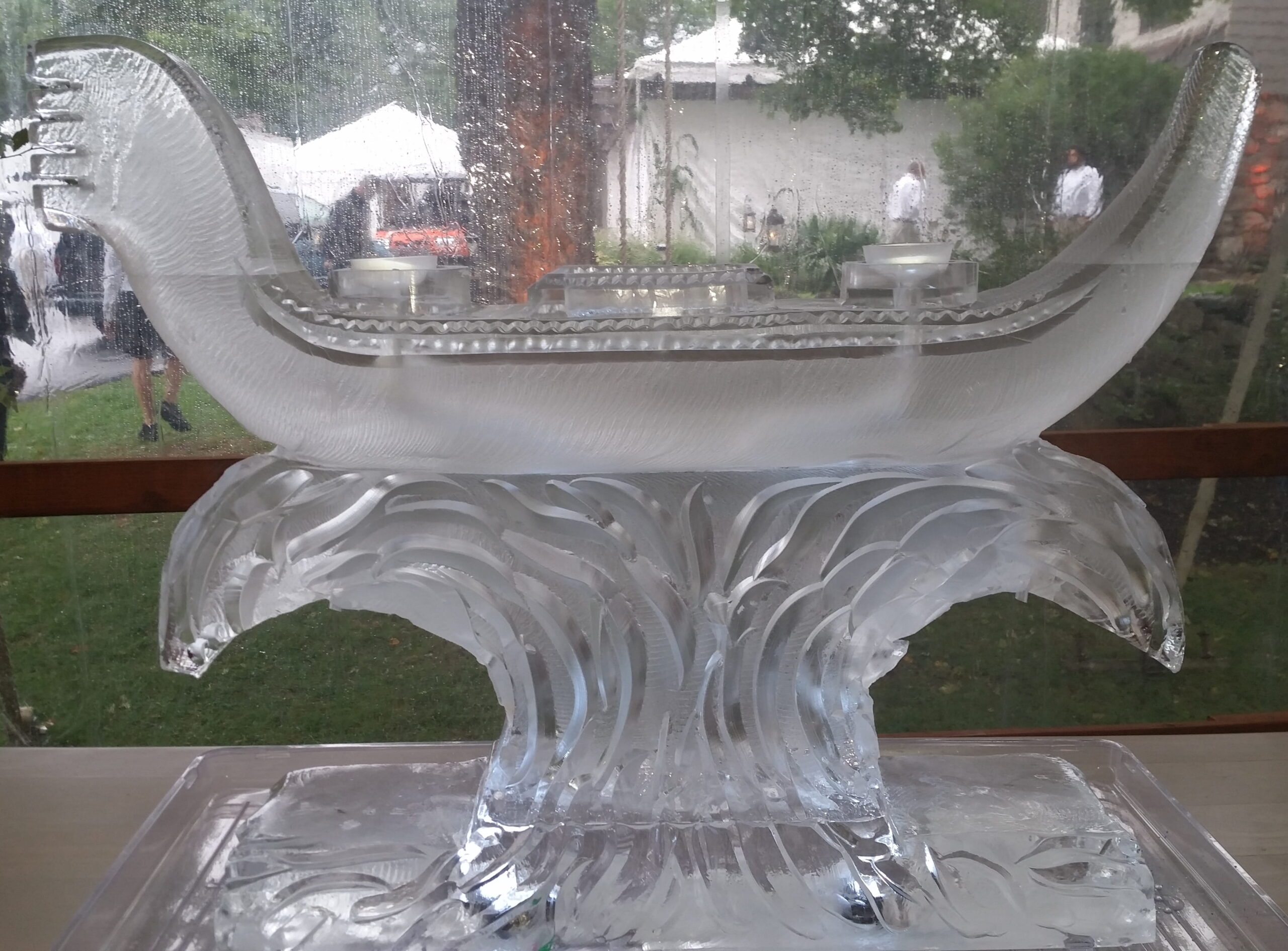 Clear rectangular ice display for buffet or event food presentation