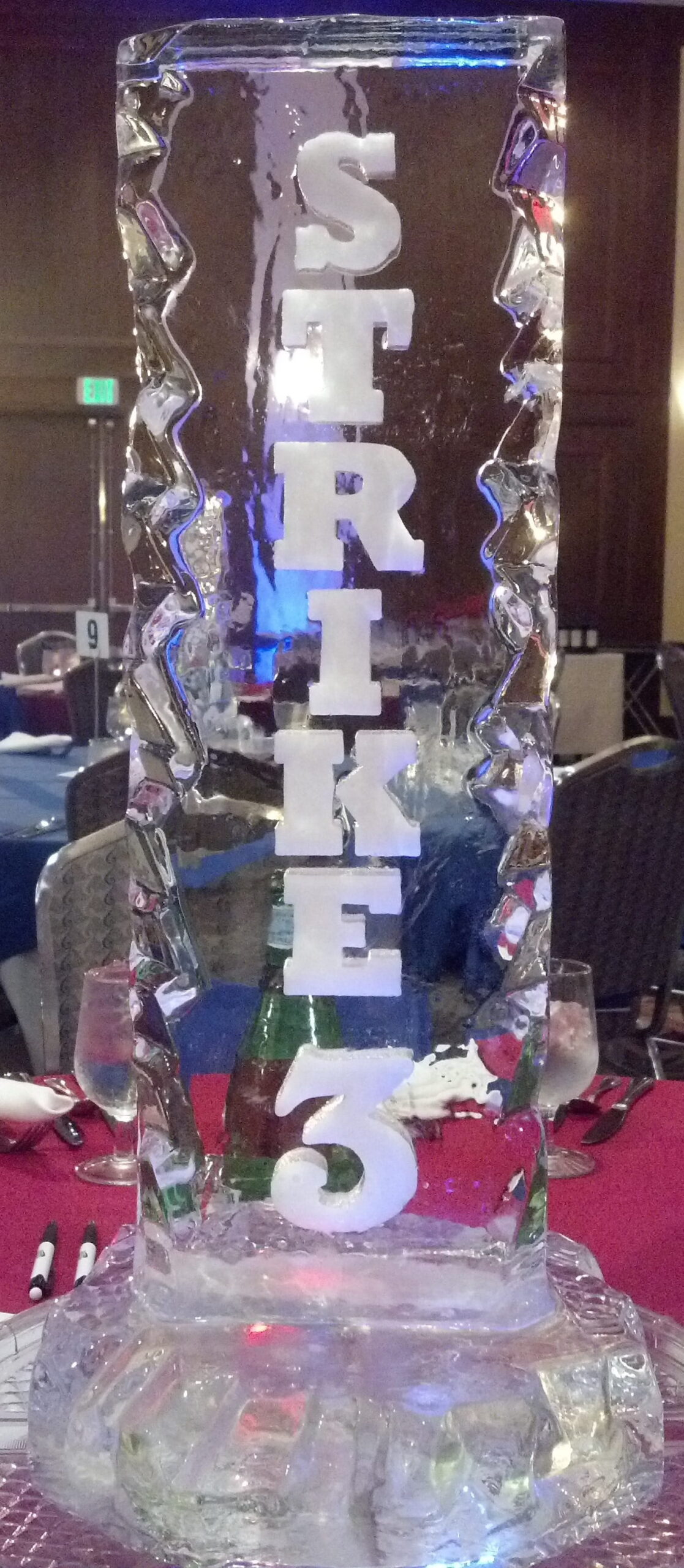 Rink-themed custom ice sculpture