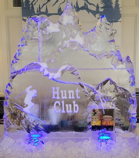 Hunt Club engraved ice sculpture