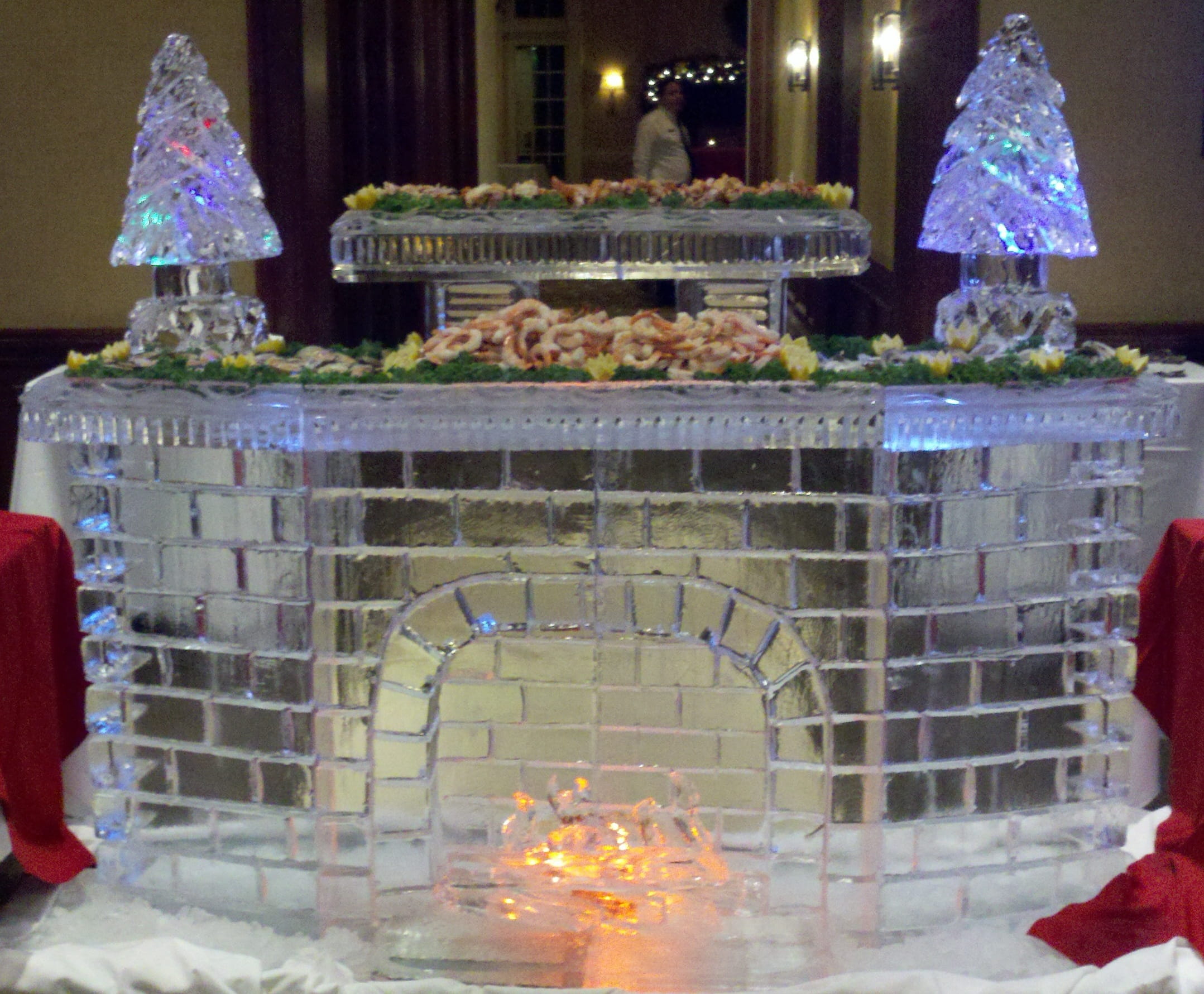 Outdoor illuminated ice bar setup