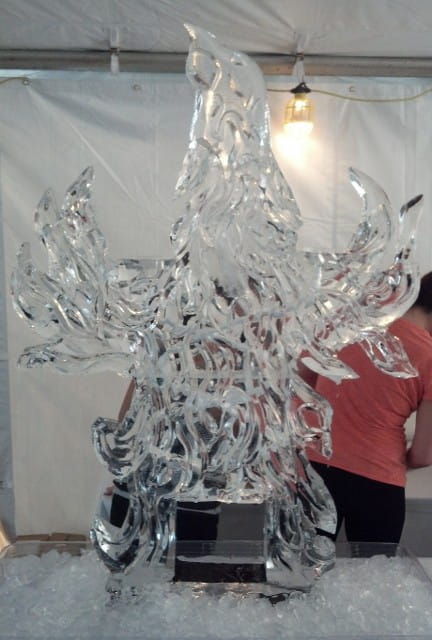 Abstract crystal-style ice sculpture