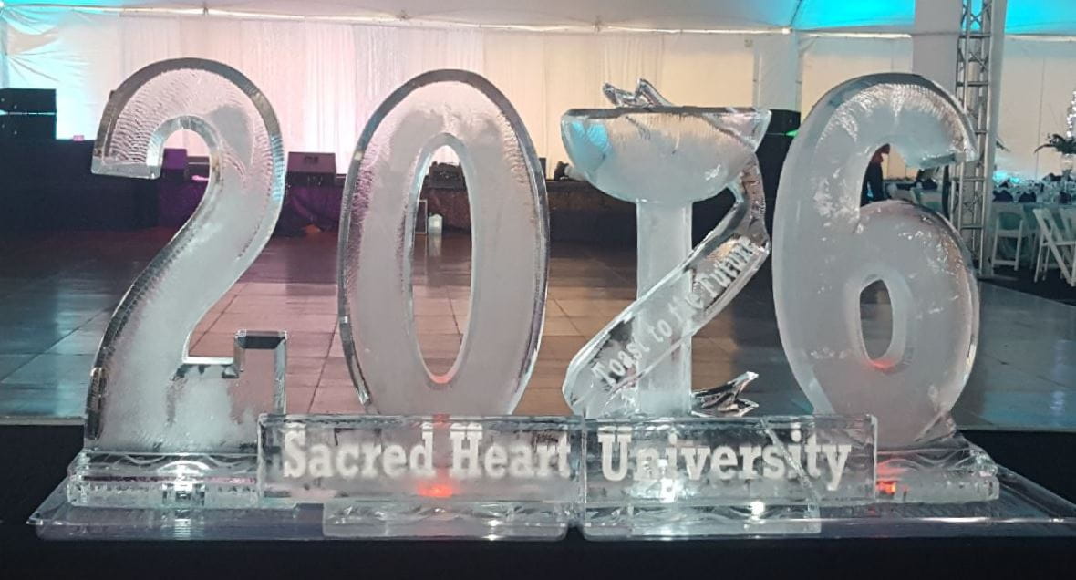 2021 number ice sculpture