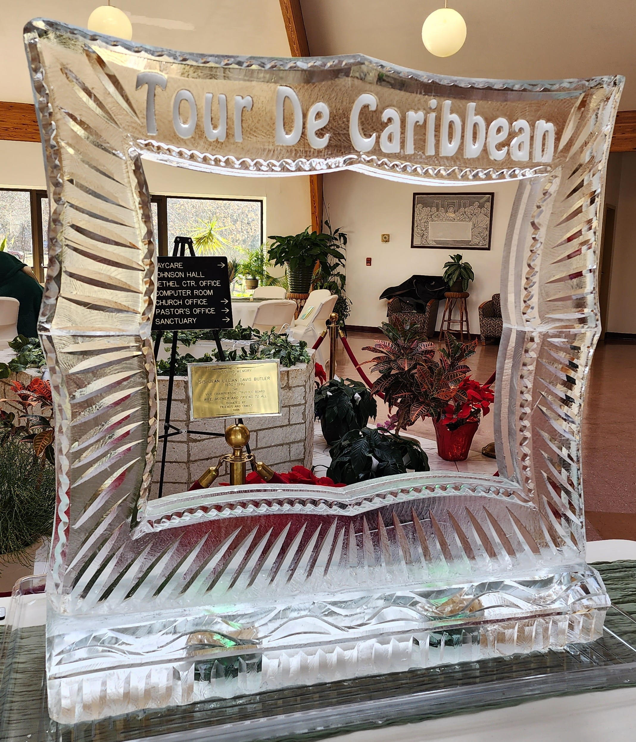 Joe Caribbean themed ice sculpture entrance