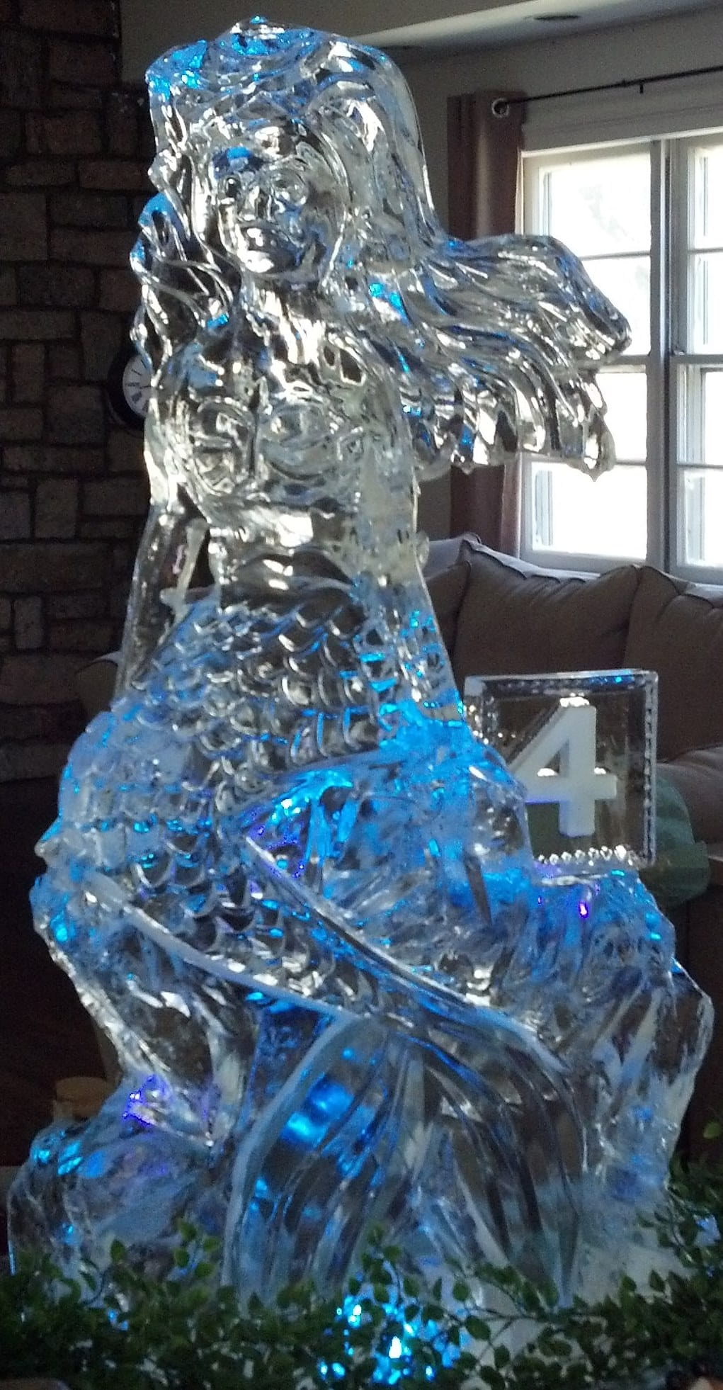 Custom number 4 anniversary ice sculpture